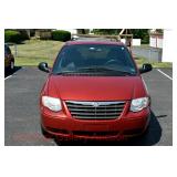 2005 Chrysler Town & Country - Sold at 5 PM