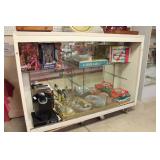 Back Gallery Showcase