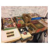 15,000 Books, Comics, Paper