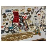 HUGE ESTATE SALE IN PRESTIGIOUS OAKMONT COUNTRY CLUB CORINTH TX 