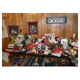 Tons of Christmas Decor!