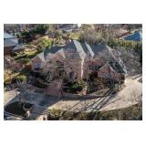 50% OFF SUNDAY Breathtaking Bay Club Estate Sale in Arlington