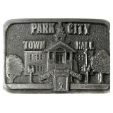 belt buckle