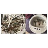 Bid-Buy-Get Details at bidlive.uniquevintique.com