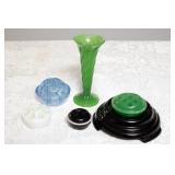 Frogs and depression glass vase