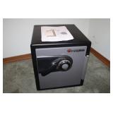 Antiques-Mid Century-Retro-Pottery-Glassware & 