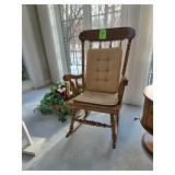 Wood Rocker with pads
