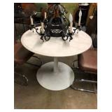 Marble Top Tulip Base