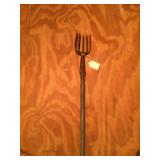 Frog Gig- Metal Handle 98"h