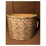 Spongeware Blue & White 6.5"d x 4.5"h