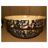 Blue & Cream Spongeware Bowl 8.34"d x 4"h