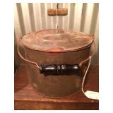 Pail- Wire Bail- Wood Handle 7"h