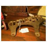 Shoe Shine Stand w/ Tx Star 3"h x 6.5"l