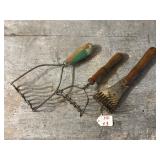 3 Primitive Mashers
