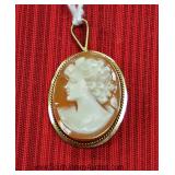  14Kt Yellow Gold Cameo Pendant 