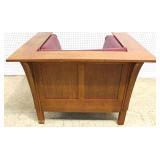  Mission Oak Even Arm Club Chair Paneled all the way Around by “Stickley Furniture” – auction estima