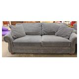  CLEAN Contemporary 3 Piece Gray Upholstered Sofa, Loveseat and Ottoman by “La Z Boy” – auction esti