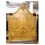  ANTIQUE 4 Piece Painted Cottage Victorian Bedroom Set with High Back Full Size Bed – auction estima