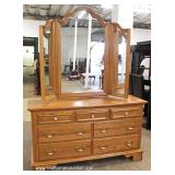  Contemporary 5 Piece Oak Bedroom Set with Queen Size Poster Bed by “Keller Furniture” – auction est