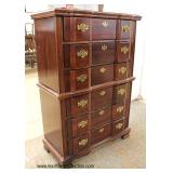  5 Piece Cherry Queen Bedroom Set in the Traditional Chippendale Style  Auction Estimate $400-$800 –