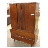  4 Piece Mid Century Modern Danish Walnut Bedroom with Fitted Interior and Queen Headboard Only  Auc