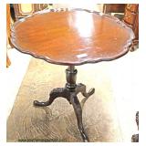  SOLID Mahogany Scalloped Top Tilt Top Queen Anne Table  Auction Estimate $100-$300 – Located Inside
