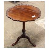 ANTIQUE Mahogany Pie Crust Lamp Table Auction Estimate $100-$200 – Located Inside
