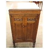 ANTIQUE Oak Music Cabinet Auction Estimate $100-$300 – Located Dock