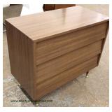 Mid Century Modern 3 Drawer Bachelors Chest Auction Estimate $100-$300 – Located Inside