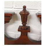 “Bassett Furniture” 3 Piece Bedroom Set Mahogany Bracket Foot with Queen Size Poster Bed Auction Est