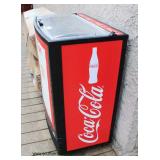 Like New Coca Cola Cooler Auction Estimate $100-$300 – Located Dock