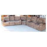  NEW “Southern Motion Furniture” 3 Part Sectional Upholstered Sectional with Recliner Sides and Cup 