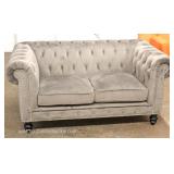  NEW Grey Velour Button Tufted Contemporary Decorator Loveseat  Auction Estimate $300-$600 – Located