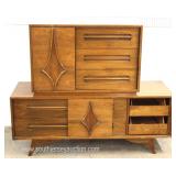  5 Piece Mid Century Modern Danish Walnut Bedroom Set with Queen Size Headboard Only  Auction Estima