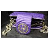  “Henri Bendel” Purple Leather Purse Made in Italy  Auction Estimate $50-$100 – Located Glassware 