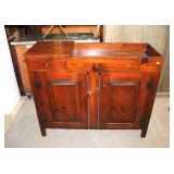  Lot 118 Quality bench made antique style country pine 2 door 1 drawer dry sink sold by Stephen Von 