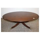  Lot 189 Henkel Harris solid mahogany banded oval coffee table approx. 51" w x 30" d x 17" h