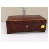  Lot 221 Thorens vintage exotic burl walnut Swiss music box, single comb, teeth are good, working, a