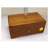 Lot 227 Thorens vintage exotic burl walnut Swiss music box, single comb, teeth are good, approx. 7"