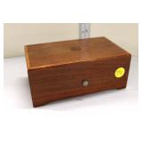  Lot 232 Thorens vintage exotic burl walnut Swiss music box, single comb, teeth are good, working, a