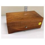  Lot 233 Thorens vintage exotic burl walnut Swiss music box, single comb, teeth are good, approx. 8"