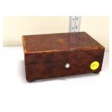  Lot 237 Thorens vintage exotic burl walnut Swiss music box, single comb, teeth are good, working, a