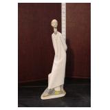  Lot 347 Vintage Lladro porcelain figurine of the doctor