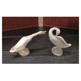  Lot 370 Vintage Lladro porcelain figurines of geese (2)