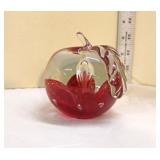  Lot 424 St. Clair vintage apple hand blown art glass paperweight