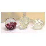  Lot 425 Monte Dunleavy vintage hand blown art glass paperweight with crack and (2) Wheaton Village 