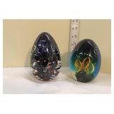  Lot 439 (2) Vintage large egg shape hand blown art glass paperweights