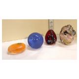  Lot 441 (4) Vintage hand blown art glass paperweights, 1 Egermann Czech Republic, 1 globe, red one 
