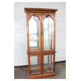  Lot 607 Contemporary walnut finish 4 door display cabinet needs TLC