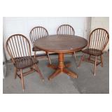  Lot 626 Vintage 5pc country style 44" diameter kitchen table and 4 chairs in the pine needs TLC